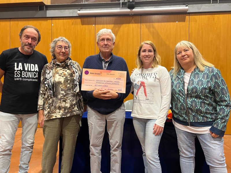 Donatiu de l’Envelat de l’Associació d’Amics de Ràdio Taradell